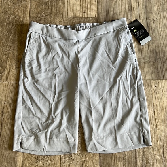 nike dri fit ladies golf shorts